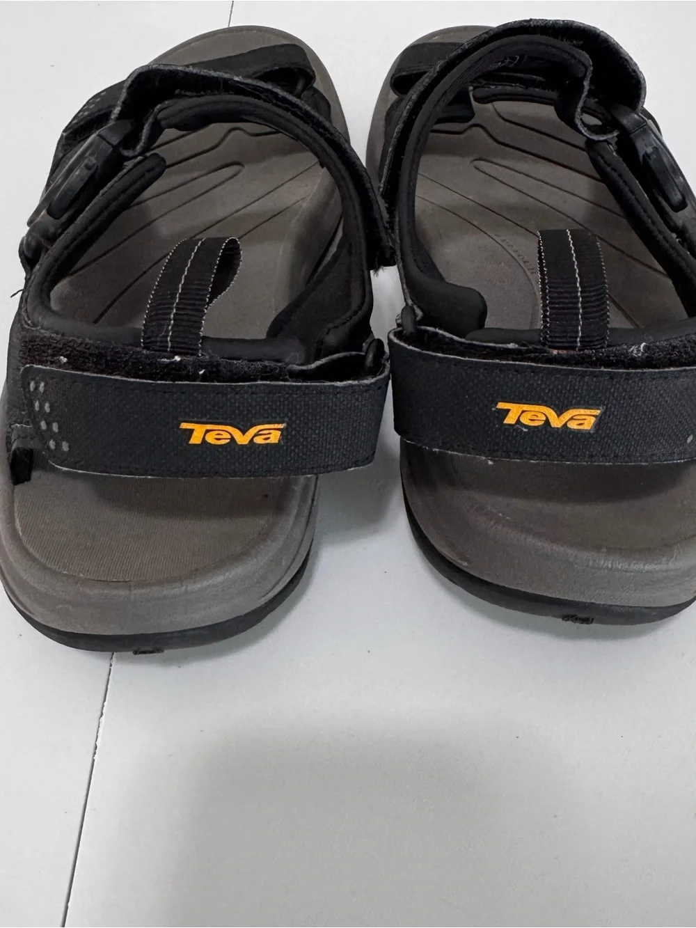 Teva Holliway Men's Size 8 Hiking Anatomic Footbed Sandals